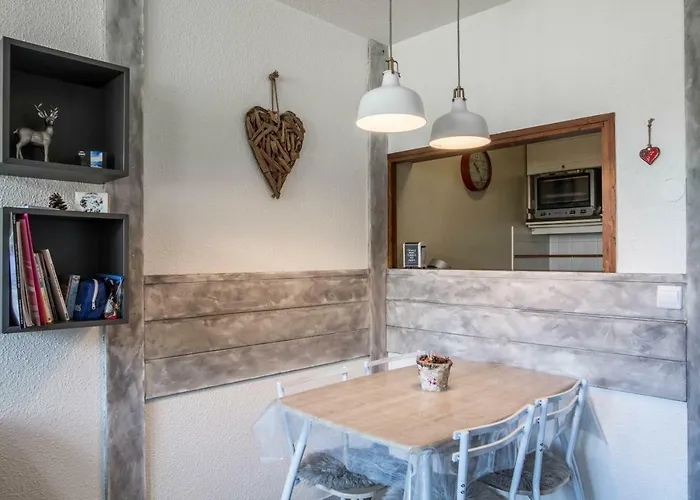 Appartement Au Pied Du Mont-blanc - *