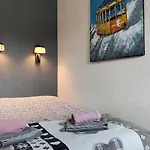 Daire Au Pied Du Mont-blanc - *
